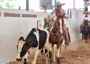 Emocionante jornada de los charros infantiles «B»