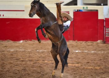 Rancho El Pitayo “B” y Charros de Vizarrón protagonizan emocionante mano a mano