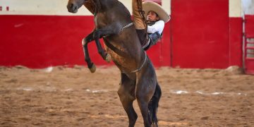 Rancho El Pitayo “B” y Charros de Vizarrón protagonizan emocionante mano a mano